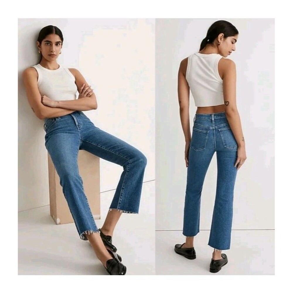 MADEWELL Women's Mid-Rise Kick Out Crop Jeans  27 Raw Hem Edition Medium Wash